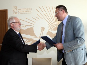 Uczniowie jak studenci Uczniowie jak studenci
