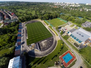 Stadion przy ul. Piłsudskiego na finiszu Stadion przy ul. Piłsudskiego na finiszu