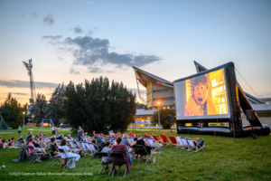 kino plenerowe w Mościcach