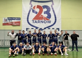 Mistrzowie Małopolski juniorów - piłkarze ręczni MKS Pałac Młodzieży Tarnów