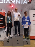 Medaliści Mistrzostw Polski we wspinaczce sportowej: Daria Nawój, Oskar Szalecki i Eryk Nawój
