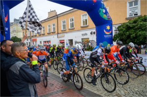 Prezentacja drużyn i start Karpackiego Wyścigu Kurierów