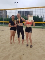 Wicemistrzynie Małopolskiej Licealiady w siatkówce plażowej, uczennice XXI LOS Tarnów