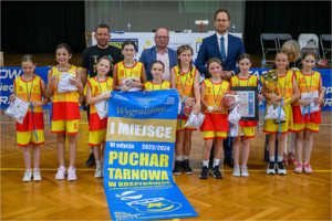 Zwyciężczynie VI Pucharu Tarnowa w koszykówce