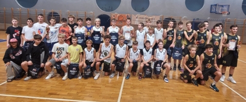 Najlepsze drużyny Memoriału Michała Smętka kadetów