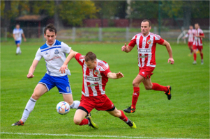 V liga piłki nożnej Tarnovia - Radłovia
