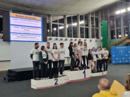 Najlepsi uczestnicy konkursu drużynowego VIII Ogólnopolskiej Olimpiady Wiedzy Młodych Fizjoterapeutów