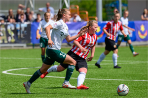 Mecz ekstraligi piłki nożnej kobiet: Tarnovia - Śląsk Wrocław