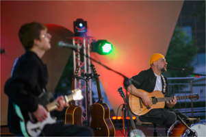 Koncert: Skubas ,,W ogień" - Duet Akustycznie