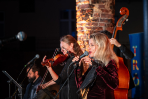 koncert pod bimą