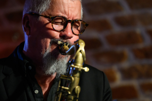 Koncert jazzowy: Przemysław Strączek Trio & Andy Sheppard