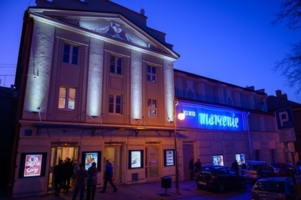 kino przy Staszica