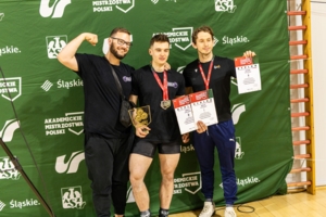Trójboiści siłowi - studenci Akademii Tarnowskiej