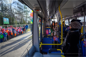 Śpiewający autobus - inauguracja festiwalu ,,Mała Talia"