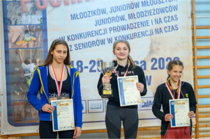 Wręczenie medali w Pucharze Polski we wspinaczce sportowej w konkurencji na prowadzenie