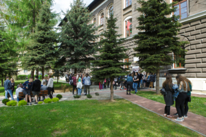 Dzień otwarty II LO, zdjęcie archiwalne