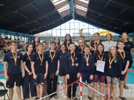 Pływacy Szkoły Podstawowej nr 20 w Tarnowie