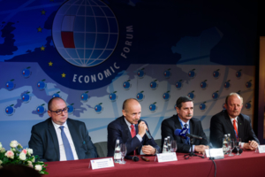 Ruszyło VIII Forum Inwestycyjne 