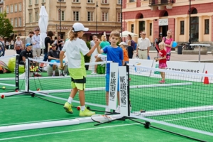 Zagraj w tenisa na tarnowskim Rynku