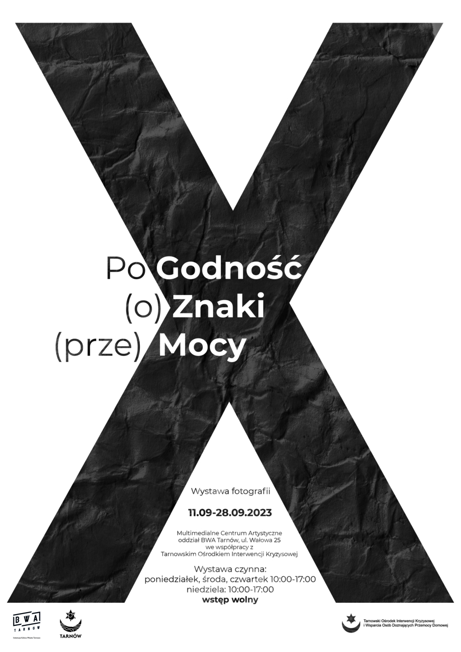 Plakat wystawy fotografii „PoGodność (o)Znaki (prze)Mocy”
