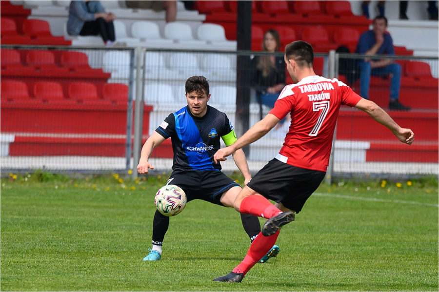 Mecz czwartej ligi piłki nożnej: Tarnovia - Poprad Muszyna