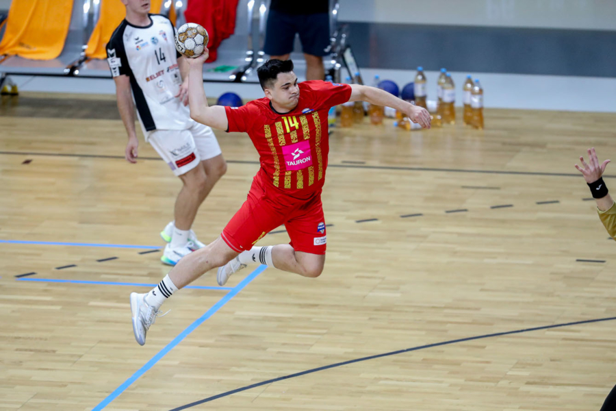 Ligowy mecz piłkarzy ręcznych Handball Pałacu Tarnów