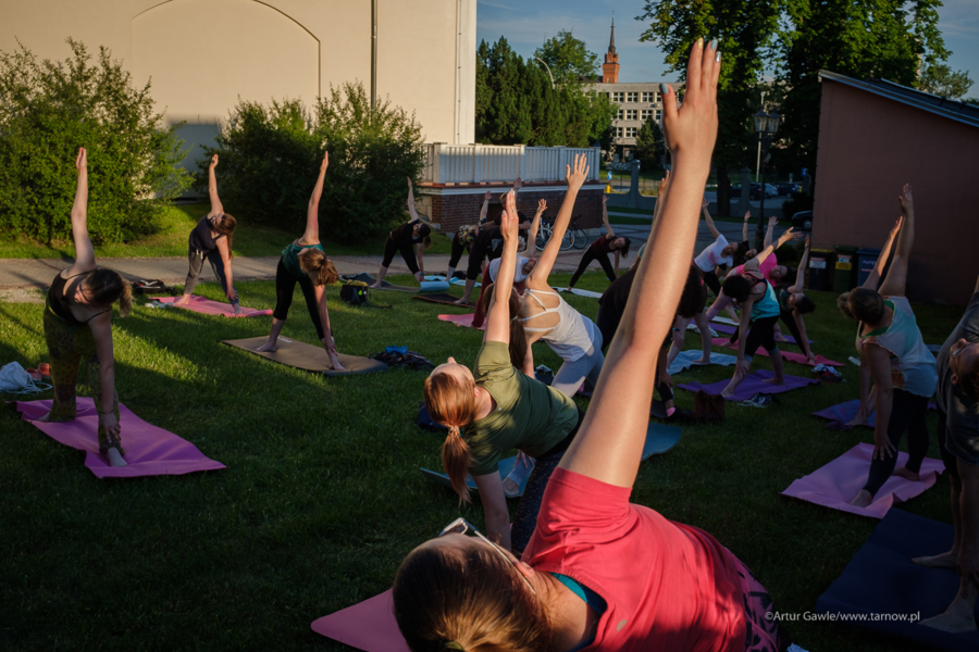 joga w parku
