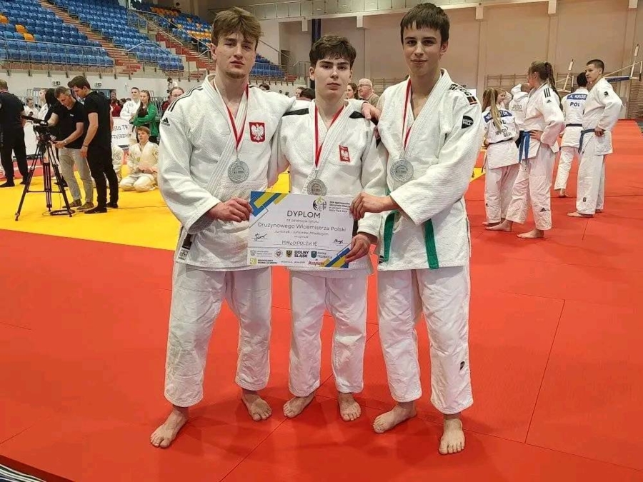 Wicemistrzowie Polski juniorów młodszych w drużynie mix