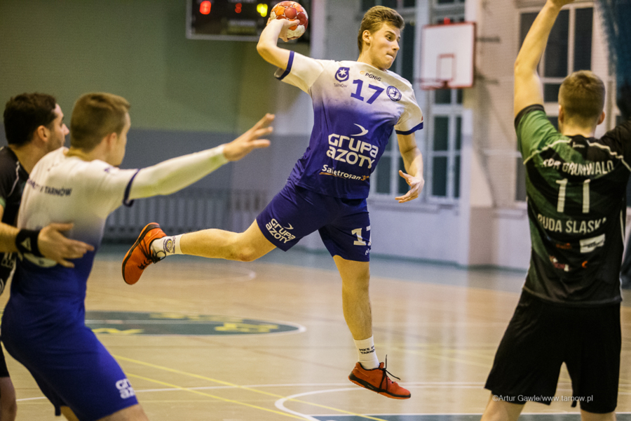 Mecz drugiej ligi piłki ręcznej mężczyzn: Grupa Azoty SPR II Tarnów - Grunwald Ruda Śląska