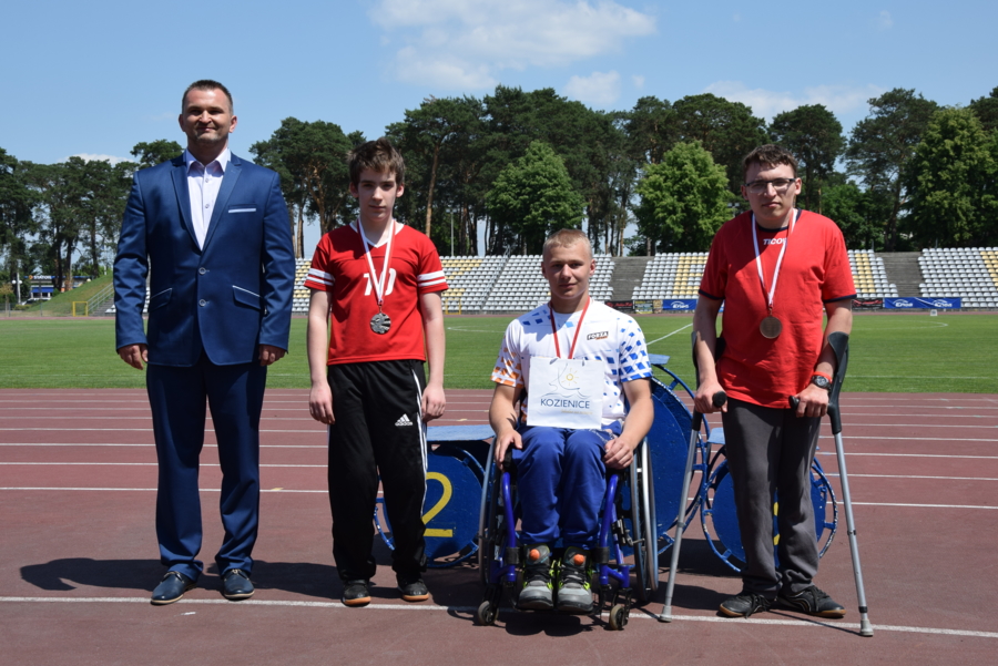 Osiem medali tarnowskich juniorów
